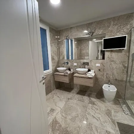 Luxury 1 Al Duomo Di Apartment