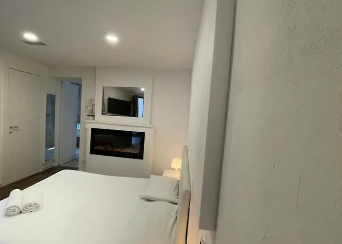 Luxury 1 Al Duomo Di * بارما